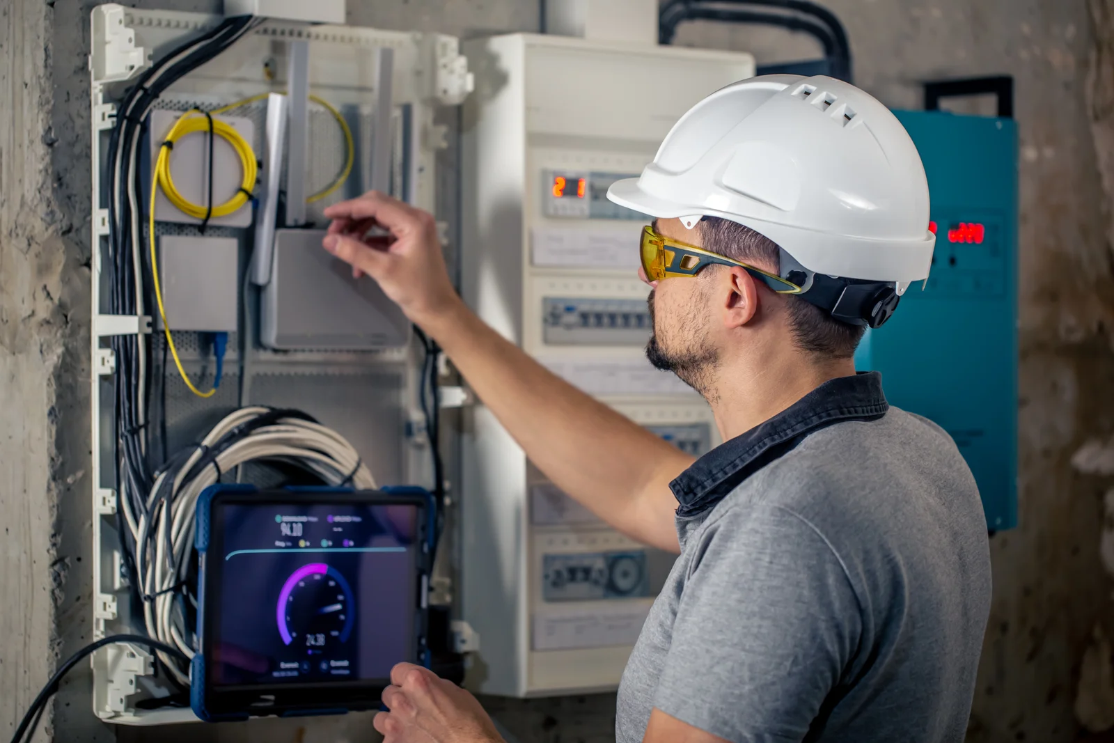 Mise aux normes NF C 15-100 — Électricité 06